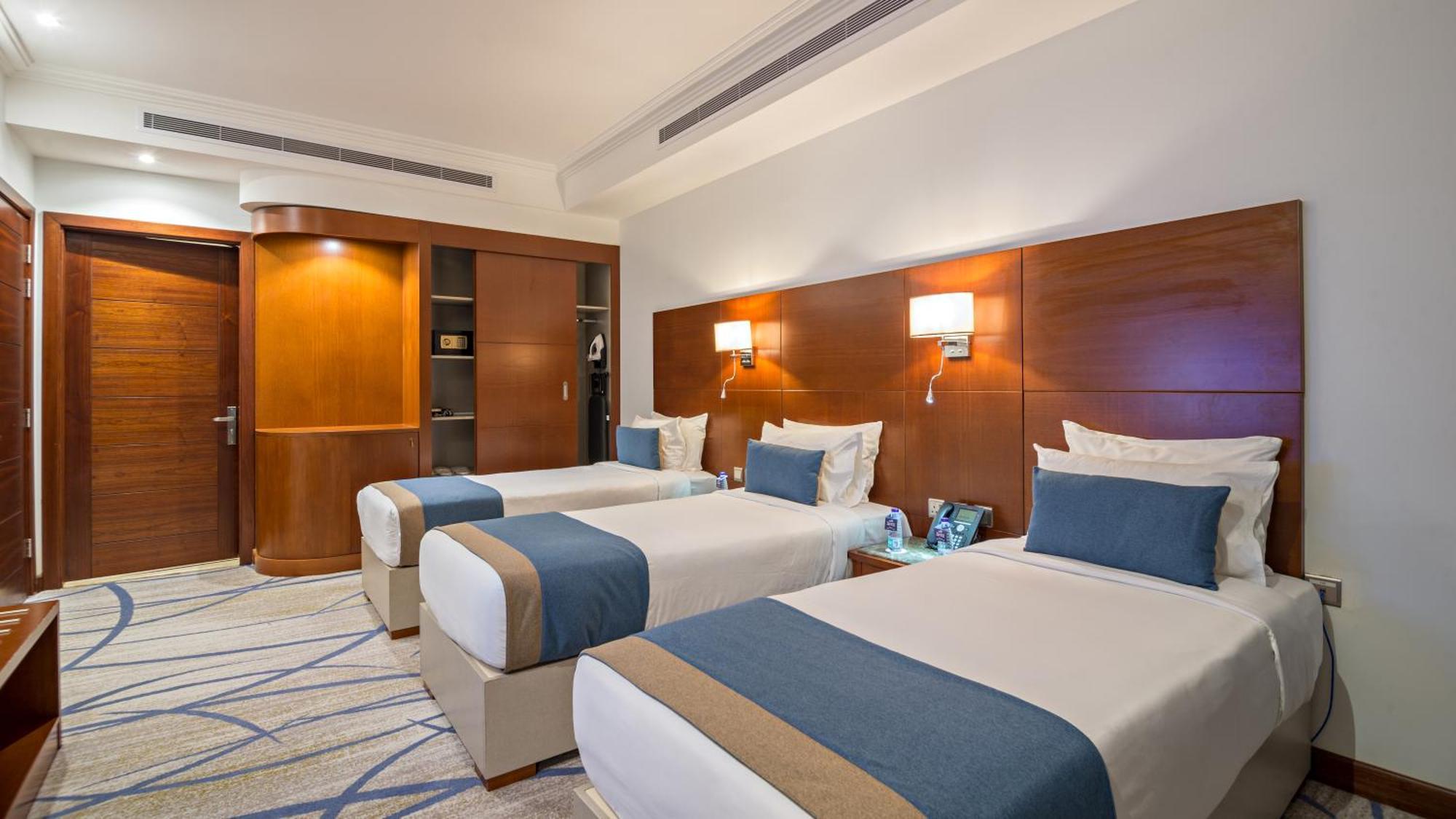 Jiwar Almasi Hotel เจดดาห์ ภายนอก รูปภาพ