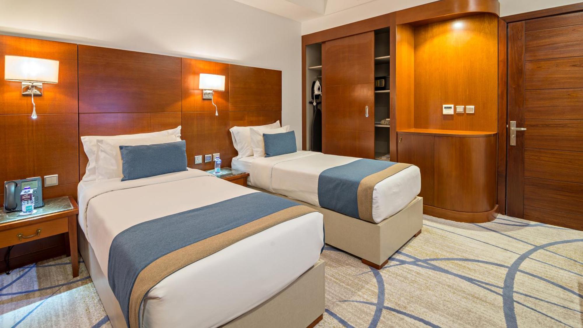 Jiwar Almasi Hotel เจดดาห์ ภายนอก รูปภาพ